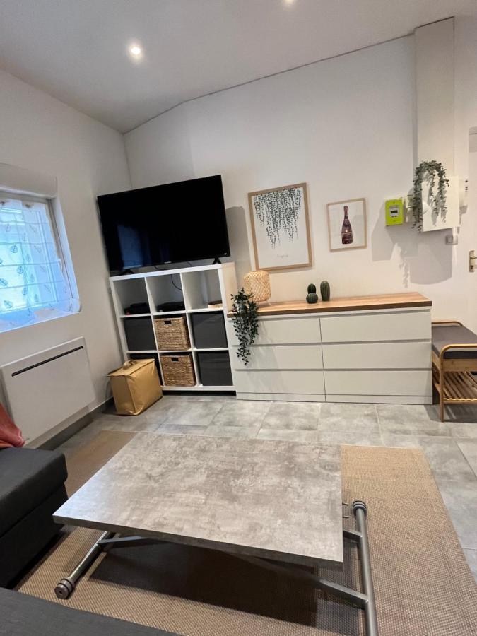 Le Remois Studio Cosy Hyper Centre Реймс Екстериор снимка