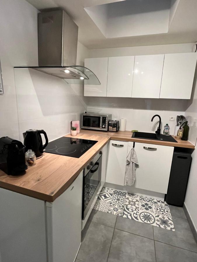 Le Remois Studio Cosy Hyper Centre Реймс Екстериор снимка