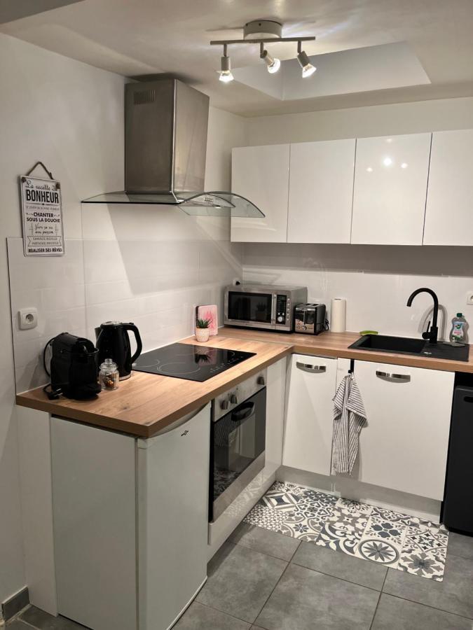 Le Remois Studio Cosy Hyper Centre Реймс Екстериор снимка