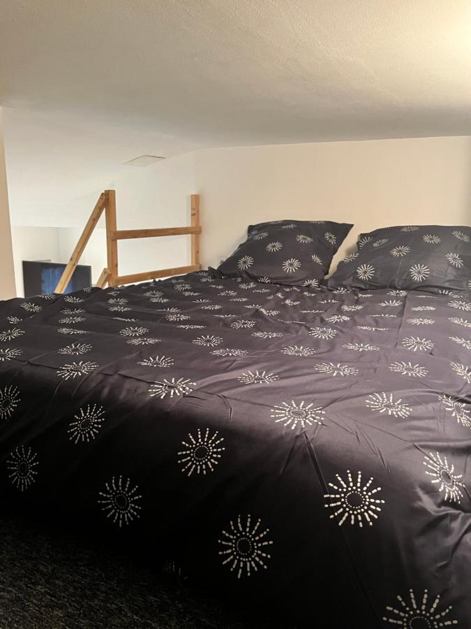 Le Remois Studio Cosy Hyper Centre Реймс Екстериор снимка